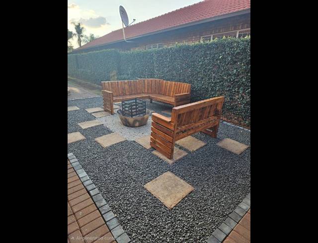 3 BEDROOM HOUSE FOR SALE IN MONTANA PARK